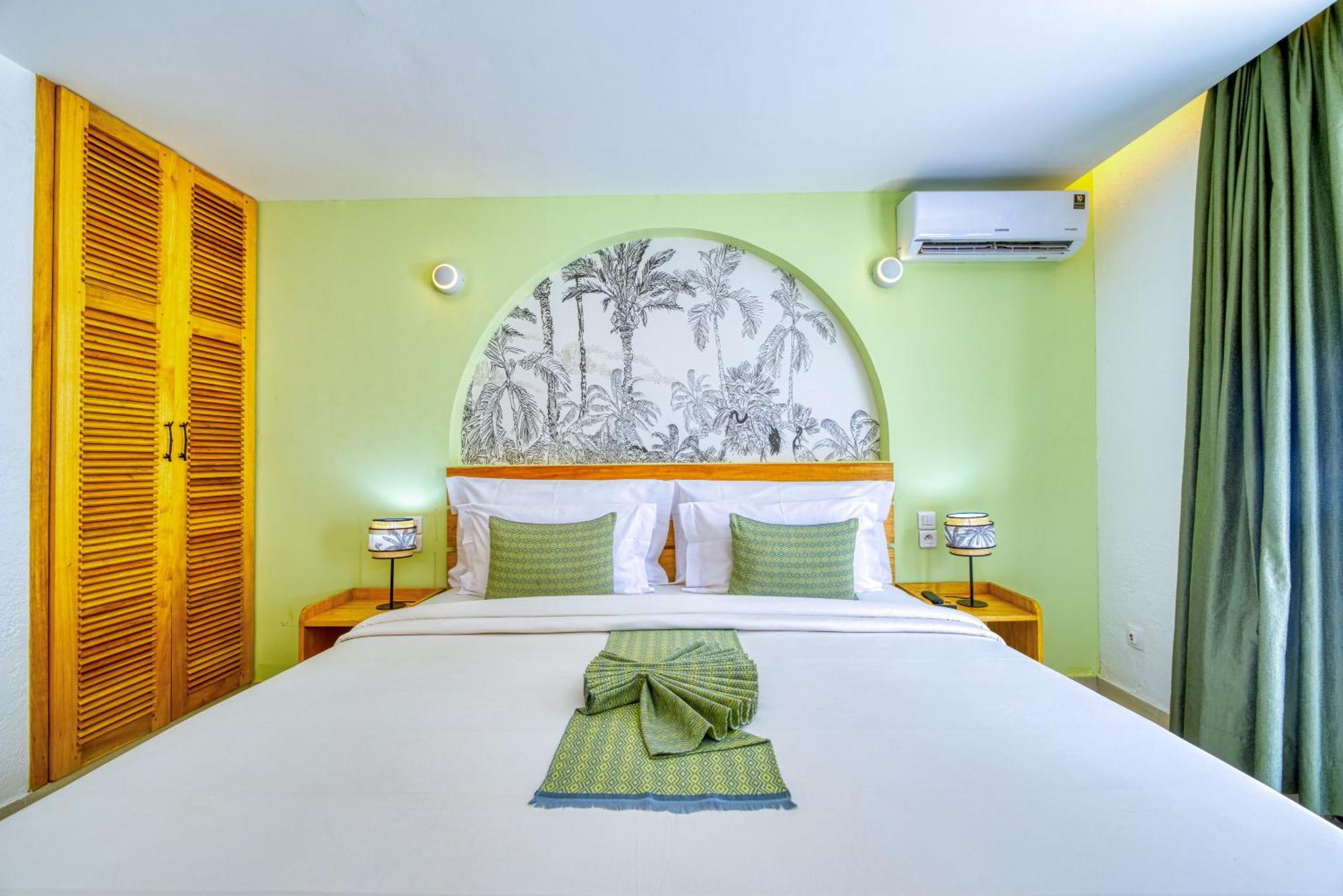 Hotel Africa Queen Somone Εξωτερικό φωτογραφία